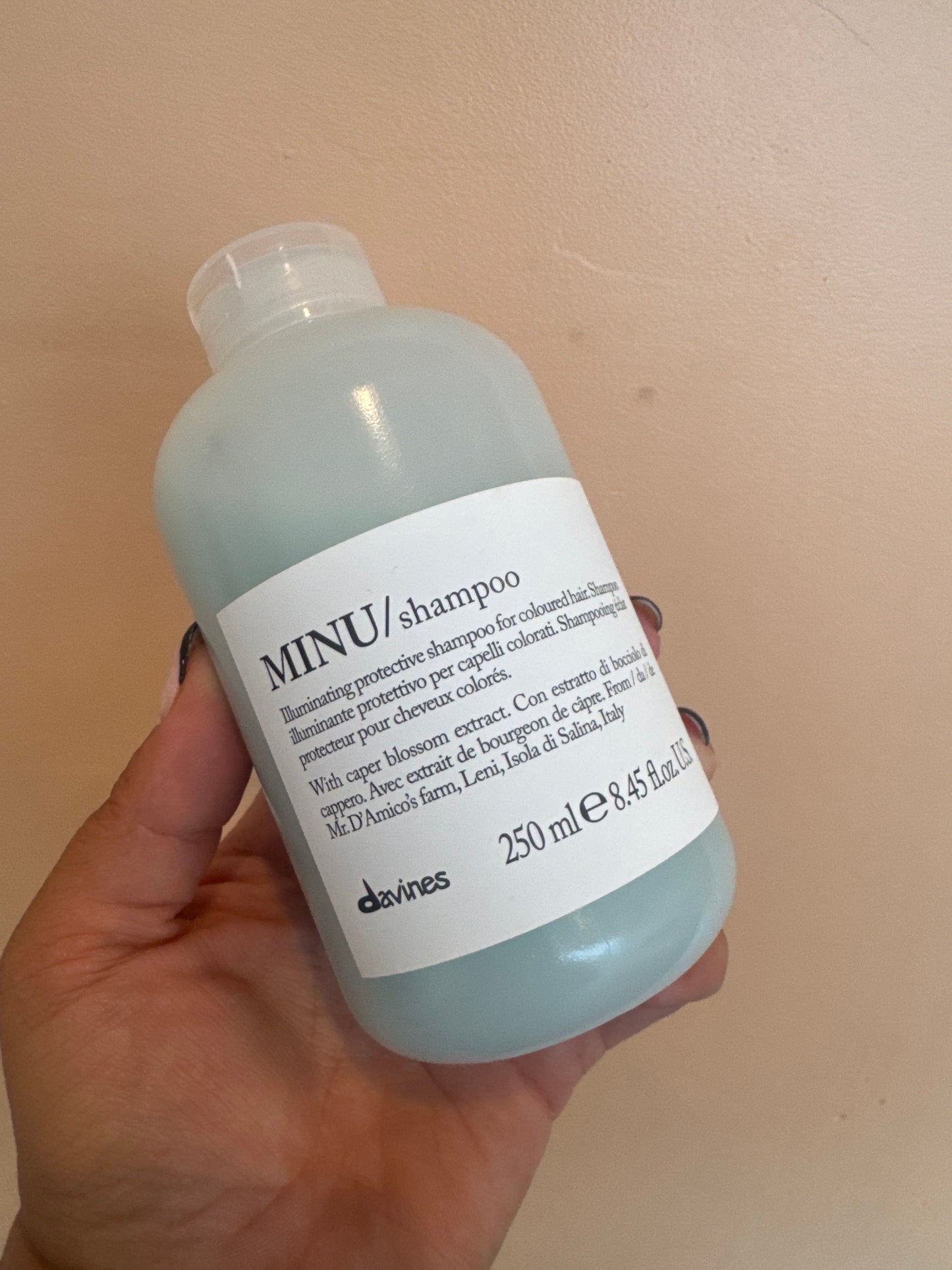 Minu Shampoo